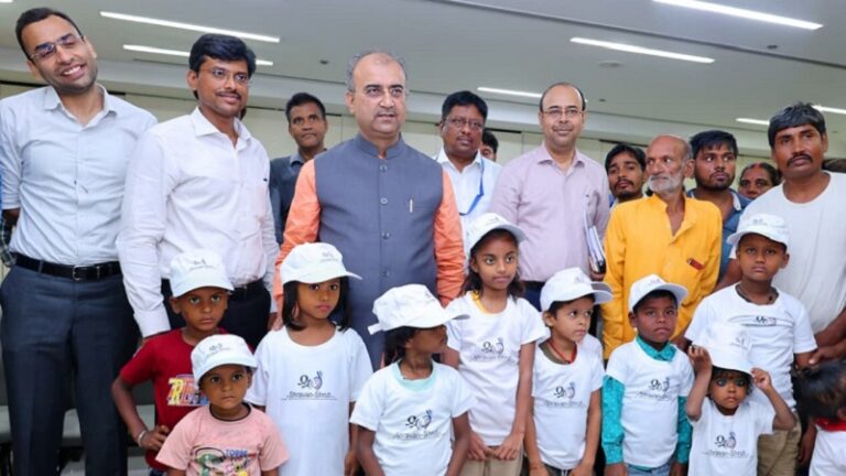 पटना में श्रवणश्रुति कार्यक्रम का शुभारंभ, हजारों बच्चों को मिलेगा सुनने और बोलने का नया जीवन