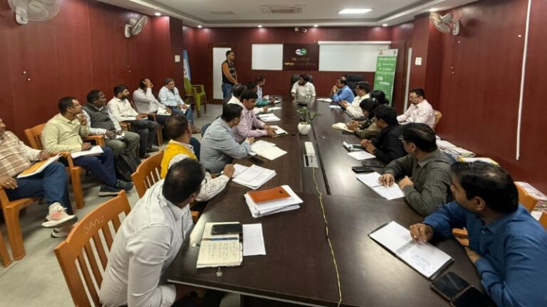 नगर आयुक्त की सख्ती: पटना की सड़कों पर खुले में मांस-मछली बेचने पर रोक, मैनहॉल और होर्डिंग्स की होगी सघन जांच