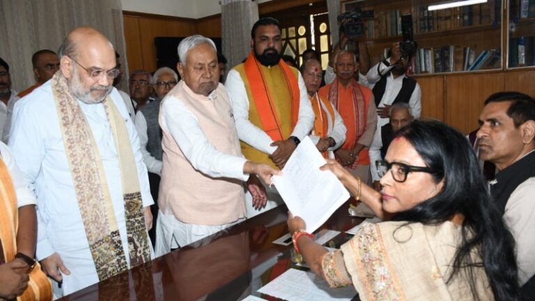 बिहार राज्यसभा चुनाव: NDA और महागठबंधन के नीतीश कुमार के साथ अनेक दिग्गजों ने दाखिल किया नामांकन