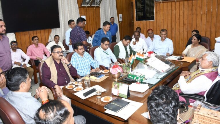 विधायक आवास परिसर में खेल, स्वास्थ्य और हरियाली पर जोर; अध्यक्ष डॉ. प्रेम कुमार ने दिए विशेष निर्देश