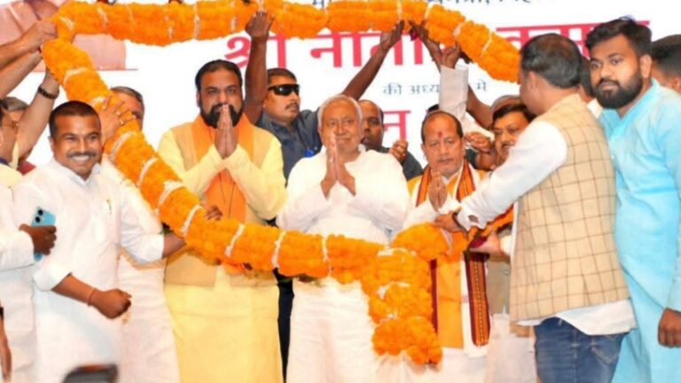 पटना में ‘समृद्धि यात्रा’ का भव्य समापन: मुख्यमंत्री ने दी ₹1000 करोड़ से अधिक की योजनाओं की सौगात