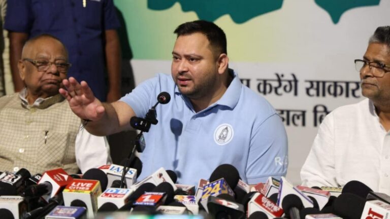 10 दिन में ₹5 महंगा हुआ तेल”: पेट्रोल-डीजल और CNG की कीमतों पर भड़के तेजस्वी यादव