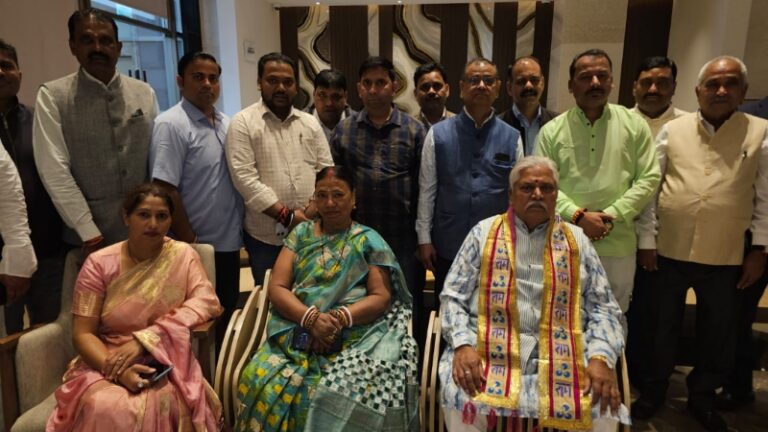 गुवाहाटी-पटना सीधी उड़ान और मेघालय में ‘बिहार भवन’ बनाने की मांग, विधानसभा अध्यक्ष डॉ. प्रेम कुमार को सौंपा ज्ञापन