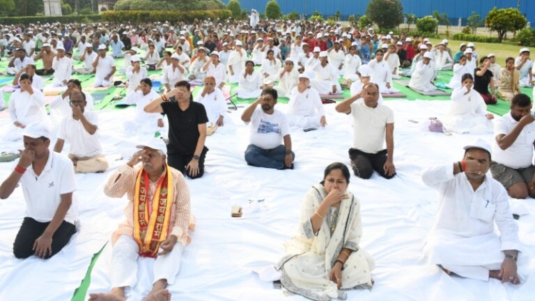 बिहार विधान सभा में अंतरराष्ट्रीय योग दिवस पर विशेष आयोजन; अध्यक्ष डॉ. प्रेम कुमार बोले- ‘स्वस्थ नागरिक ही करेंगे विकसित राष्ट्र का निर्माण’