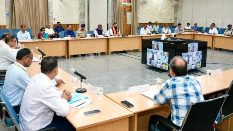 भारत-नेपाल सीमा पर अवैध गतिविधियों और आर्थिक अपराधों पर रखें पैनी नजर: मुख्यमंत्री सम्राट चौधरी